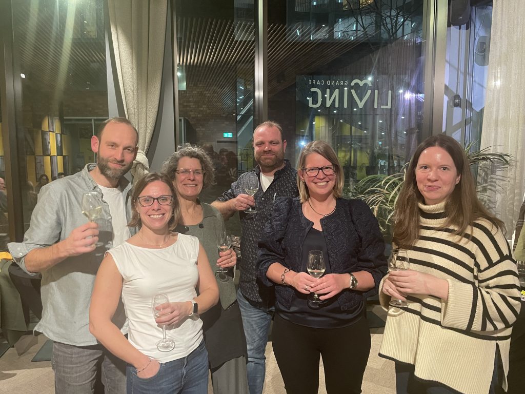 Photo of the organizers: Steven Roeters, Samantha Hughes, Vered Raz, Ronald Buijsen, Monique Mulder and Anne Wentink (2026)